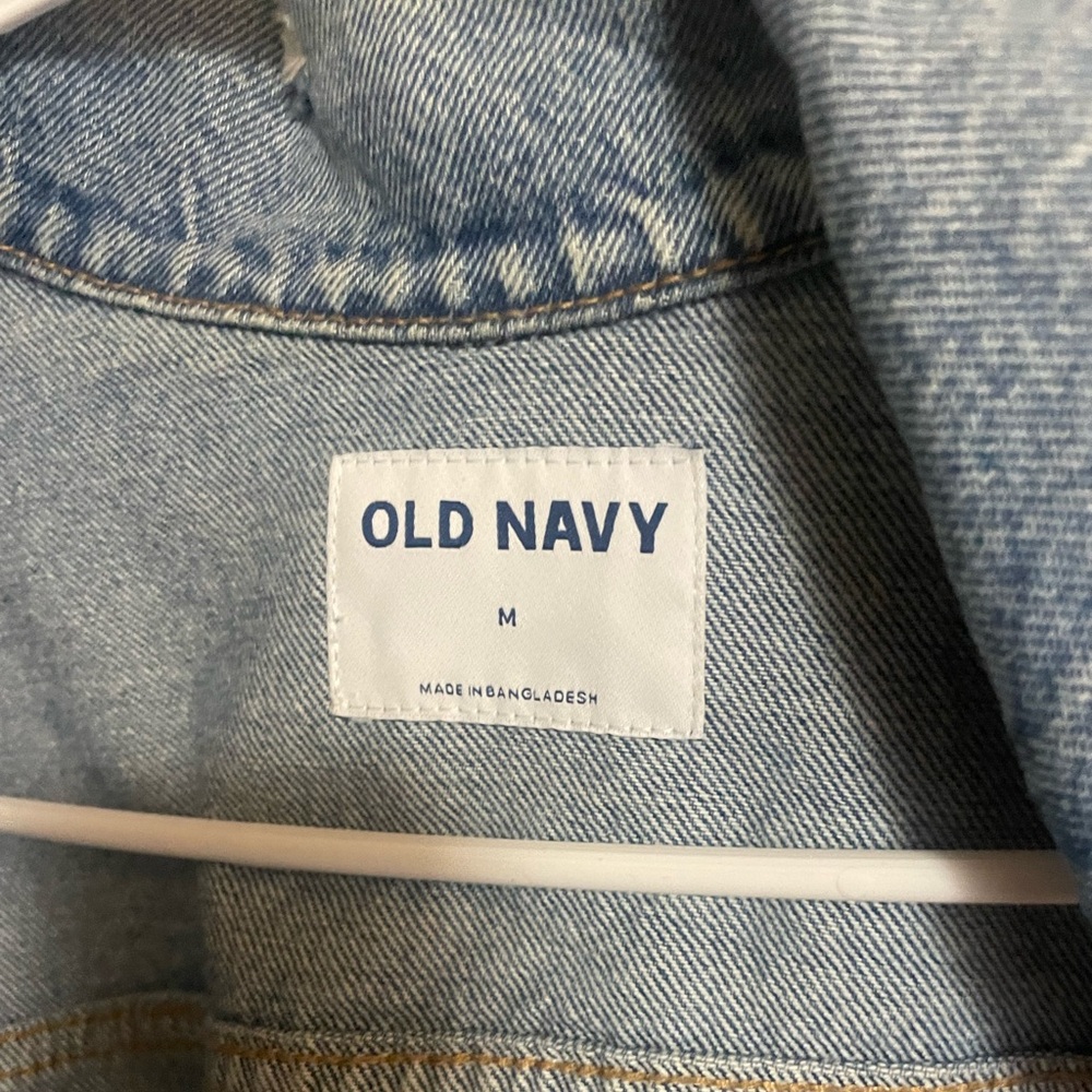 Distressed Jean jacket - Picture 3 of 3